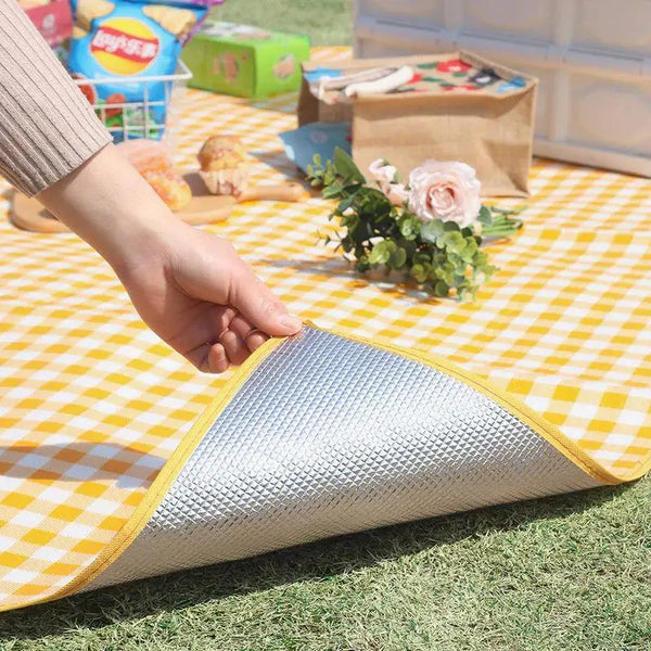Outdoor Camping Mat, Picnic Mat, Beach Waterproof and Moisture-proof