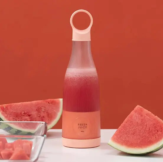 Compact USB Rechargeable Juice Extractor